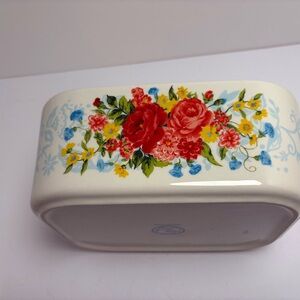 The Pioneer Woman Sweet Rose  Rectangular Dish - Red, Yellow, Blue